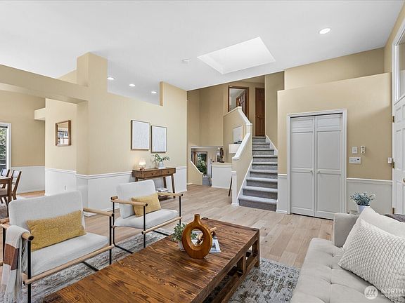 5th image of 14411 12th Drive SE