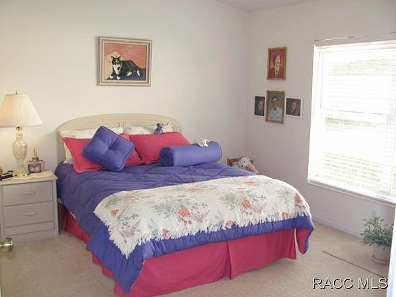 5th image of 3554 N Woodgate Dr