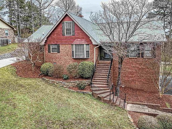 5th image of 3405 Creek Cir