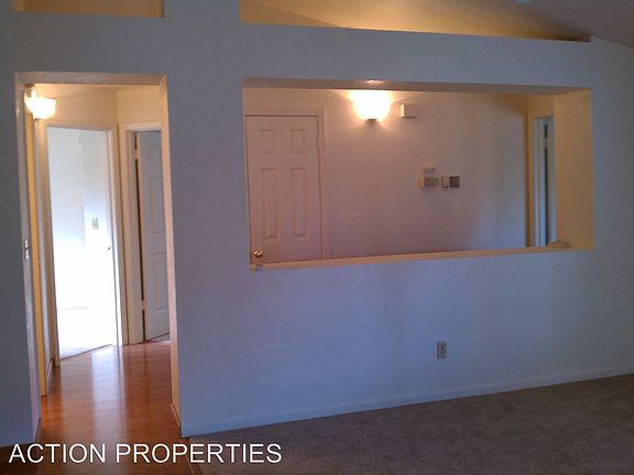 4th image of 1743 Chilton Dr