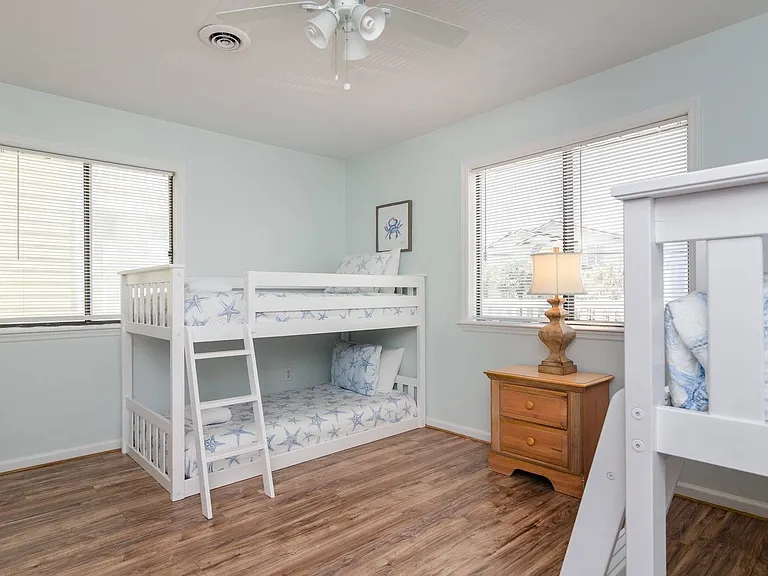 741 N Fort Fisher Blvd — Photo 18