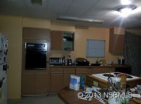 4th image of 5677 Wood St
