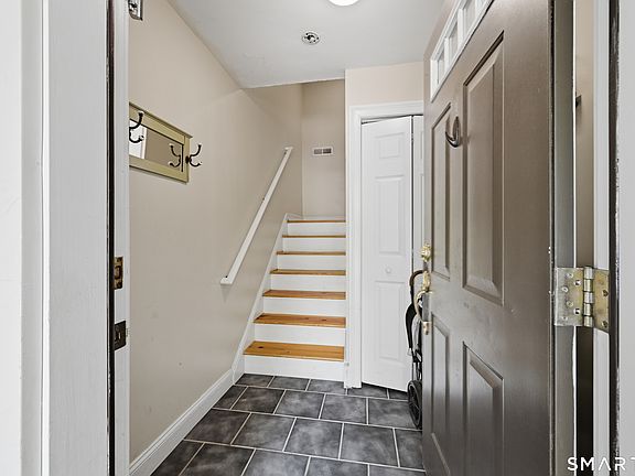 3rd image of 2 Stetson Place #2