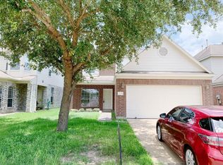18226 Alemarble Oak St, Cypress, TX 77429
