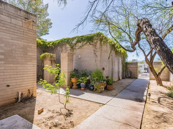 1735 E. 8th St., 1735 E 8th St #8e598cc08, Tucson, AZ 85719