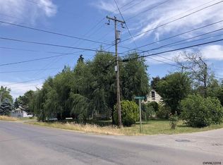 450 36th Ave NE, Salem, OR 97301