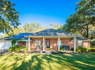 1233 Highway 82 W, Whitesboro, TX 76273