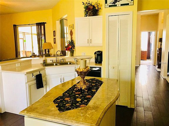 4th image of 14820 Pond Pine Ln