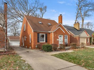 1021 N Vernon St, Dearborn, MI 48128