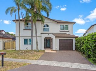 Westwind Lakes Sec 6, Miami, FL 33193