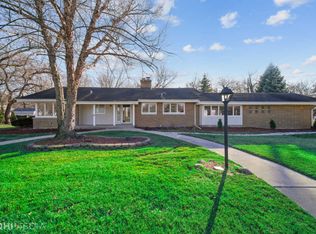 2516 Flossmoor Rd, Flossmoor, IL 60422