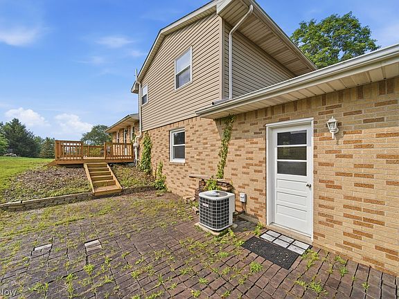 5th image of 11251 Lynwood Dr NE