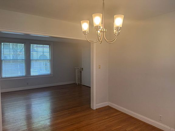 5th image of 2495 Madison Rd #42