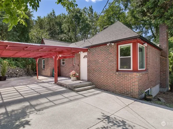 1124 SW Sunset Boulevard, Renton, WA 98057