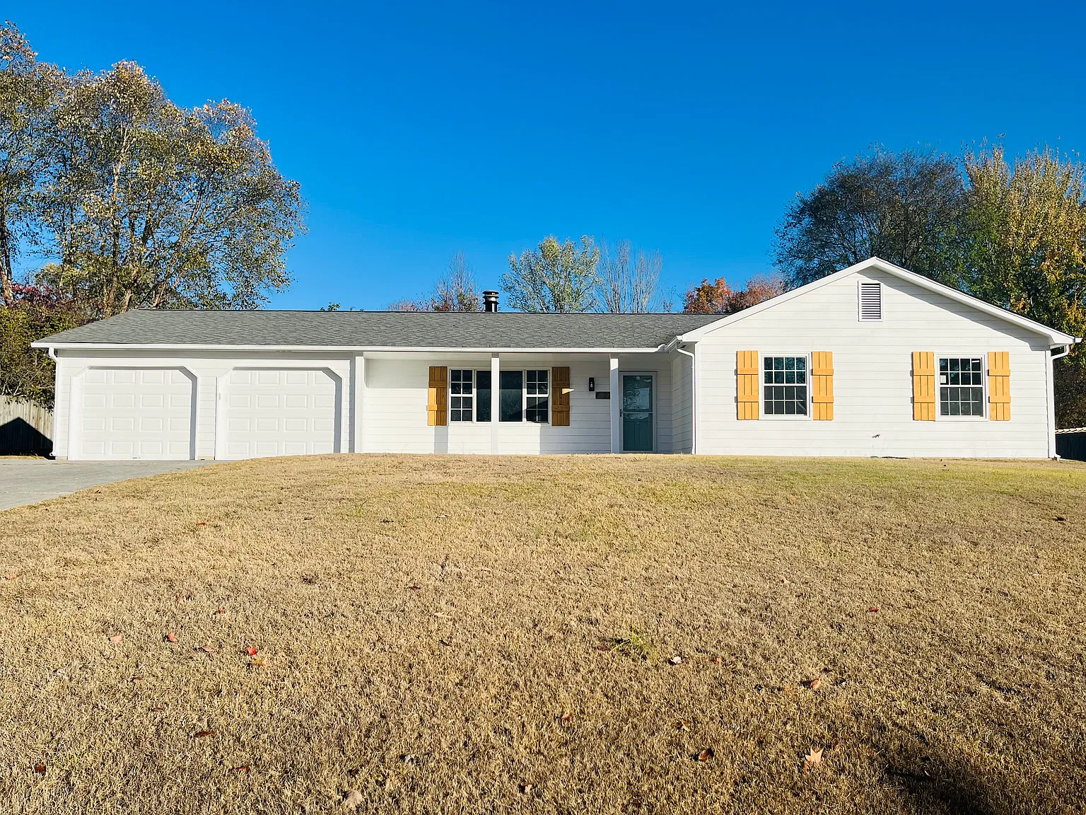 3 bed, 1733 sqft, $2,600 — Photo 1