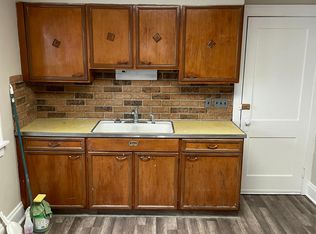 18605 Kewanee Ave #1, Cleveland, OH 44119