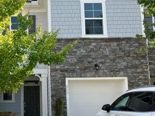 850 Bristol Bridge Dr, Cary, NC 27519
