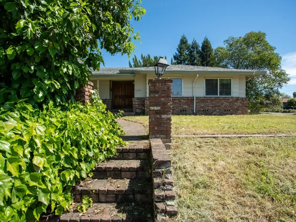 11990 Fair Oaks Blvd, Fair Oaks, CA 95628
