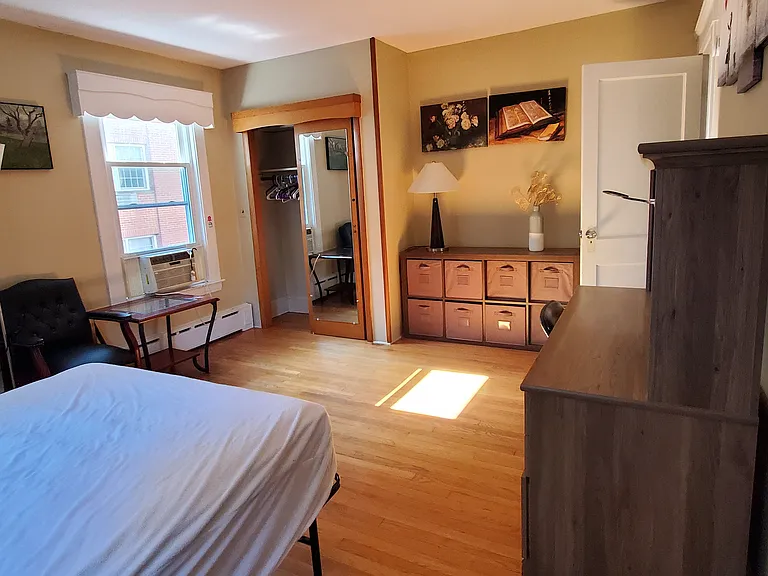 733 Whitney Ave #1 — Photo 10