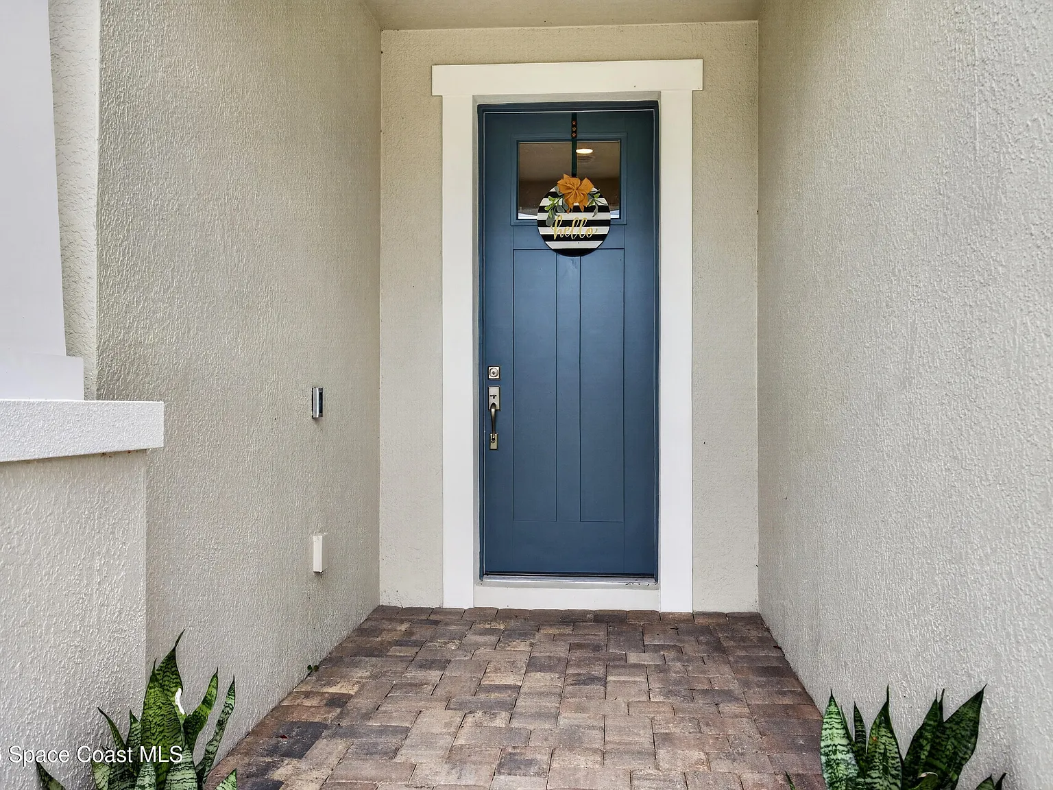 4 bed, 3.0 bath, 2357 sqft, $4,500 — Photo 4