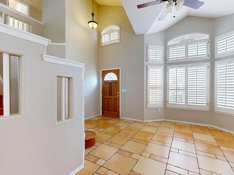 12528 Sun Empress Dr — Photo 4