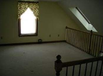 5th image of 7 Crosby Ln #L