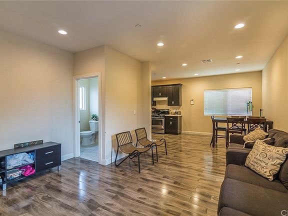 3rd image of 8714 Orchard Ave