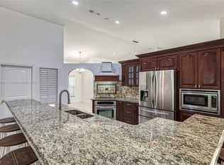 1879 Water Ridge Ct, Fort Lauderdale, FL 33326