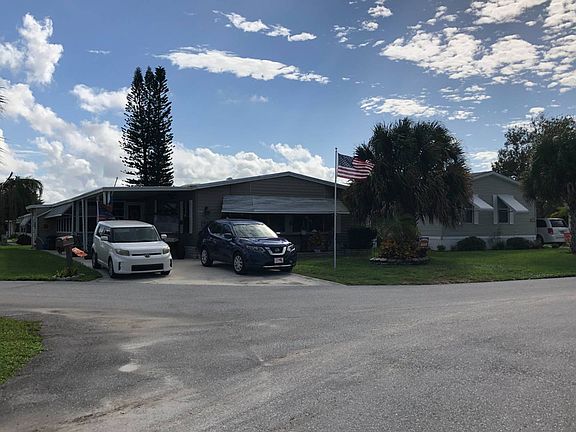 2nd image of 13973 Codorno Ct