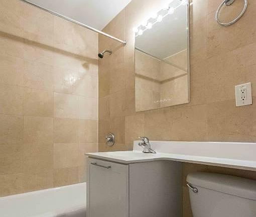 5th image of 333 E 49th St APT 7T