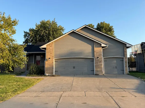 2422 S Westgate Ct, Wichita, KS 67215