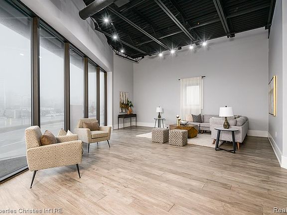 2nd image of 32686 Woodward Ave Suite E
