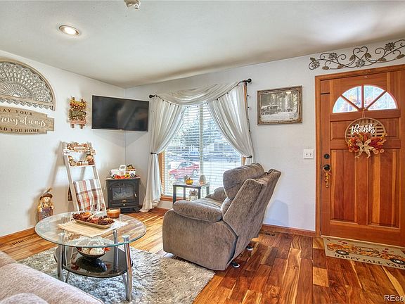 3rd image of 15953 E Baltic Place
