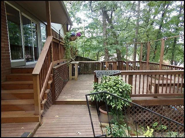 14 Woodlore Cir — Photo 16