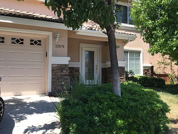 3rd image of 32878 Bonita Mesa St