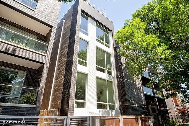 1st image of 1512 W Huron St APT 2