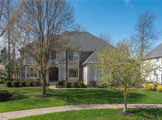 33518 Silver Oak Dr, Avon, OH