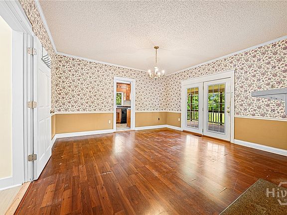 4th image of 1022 Jones Ferry Road