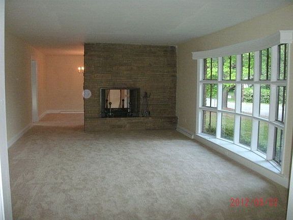 4th image of 200 S Fort St