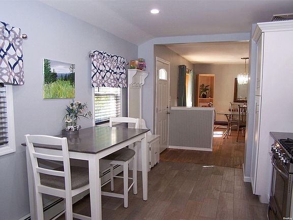 4th image of 53 Fawn Ln N #W