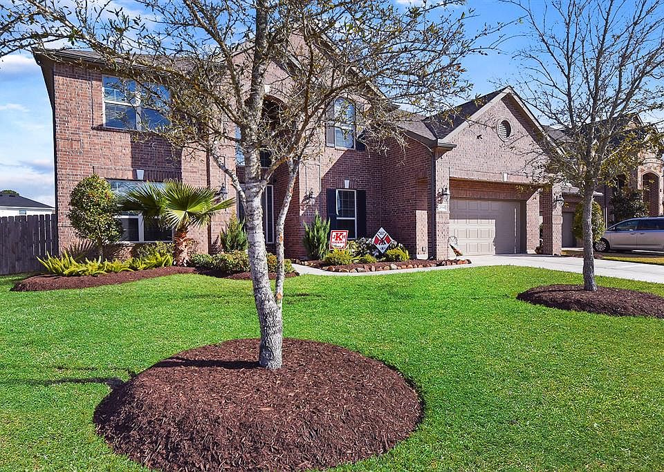 1st image of 2130 Summer Gardens Ln