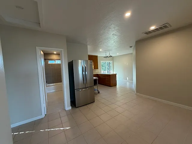 Brookside Dr — Photo 15