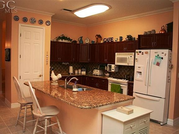 5th image of 1714 SE 11th Ter