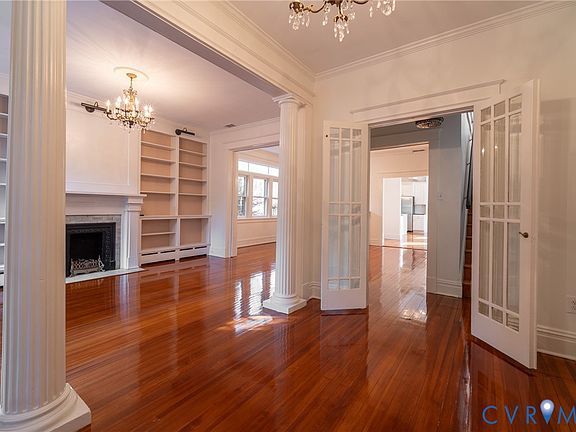3rd image of 3145 Grove Ave