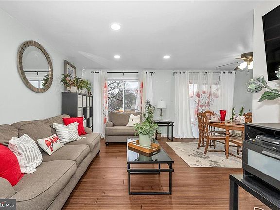 5th image of 8509 Adventure Ct