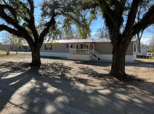 705 Maple St, Elizabeth, LA 70638