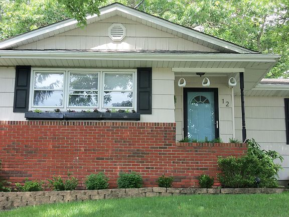 3rd image of 12 Friar Ct