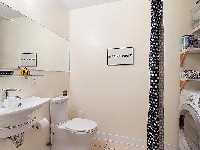67 Bond St #2 — Photo 8