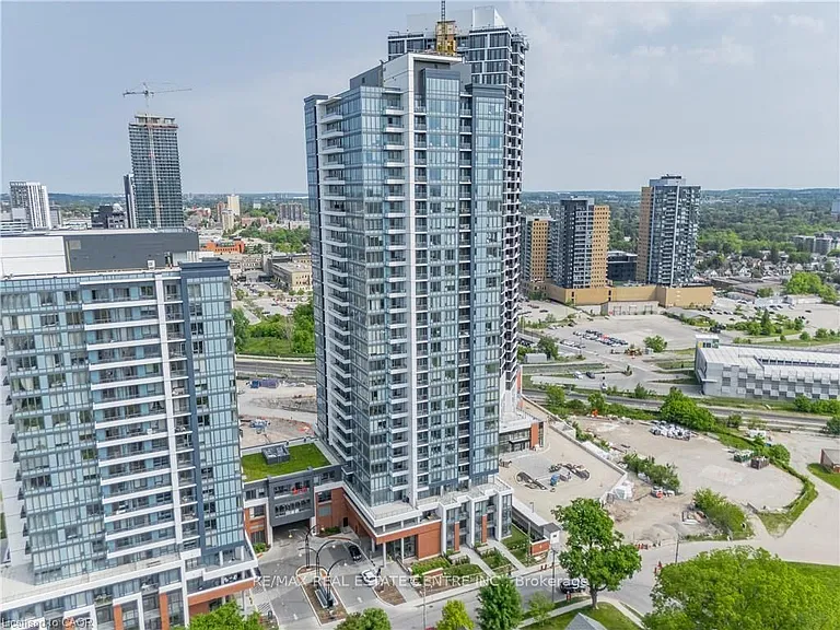 15 Wellington St S #2602 — Photo 4