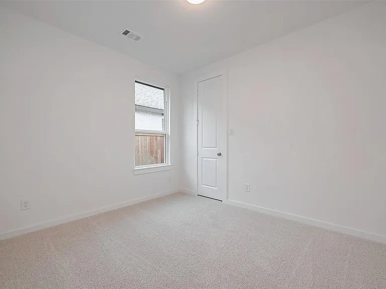 11430 Gossamer Wing Ln — Photo 16